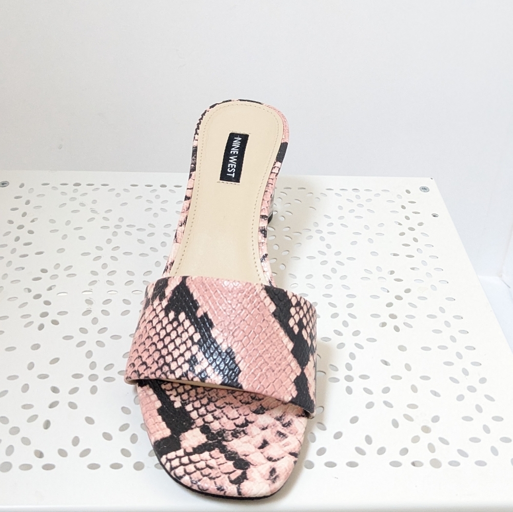 Nine west pink snakeskin sandals - Picture 4 of 16